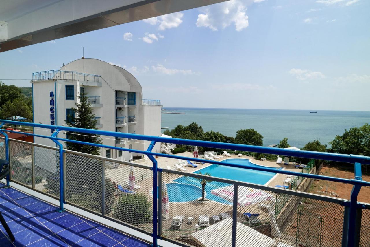Hotel Iceberg 2*